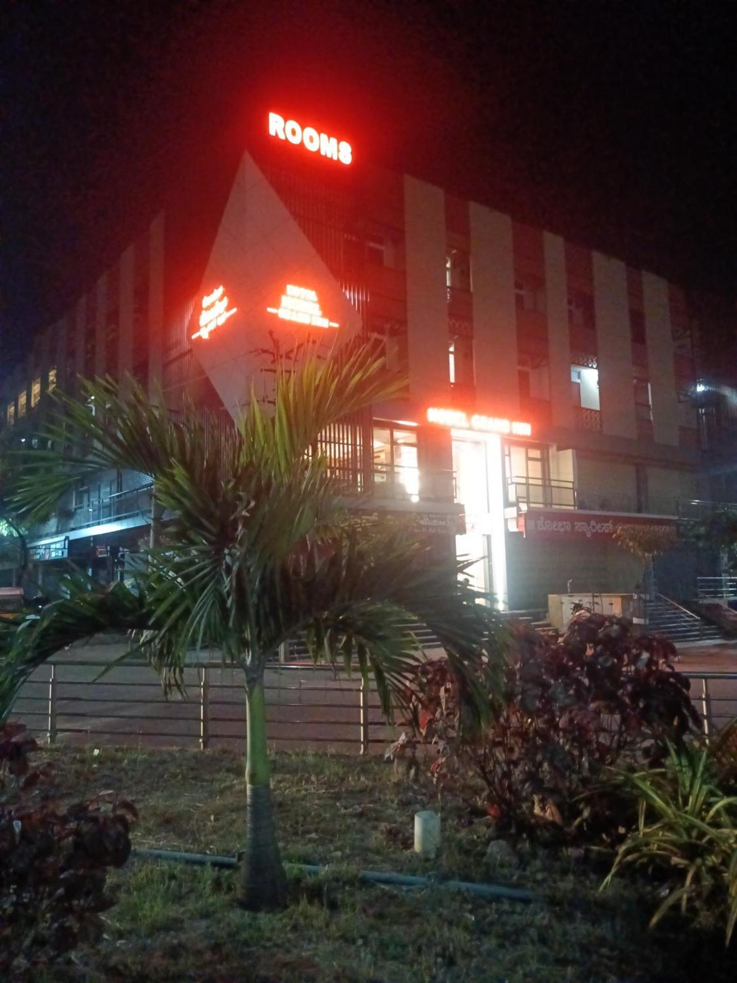 Model Grand Inn Bellary Ngoại thất bức ảnh